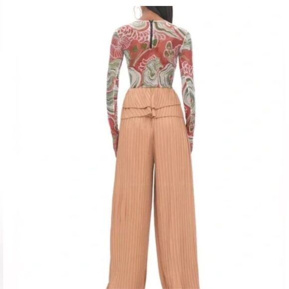 $284 Andrea lyamah Toffee Satin Pleated Linea Pant NWT - Picture 4 of 9